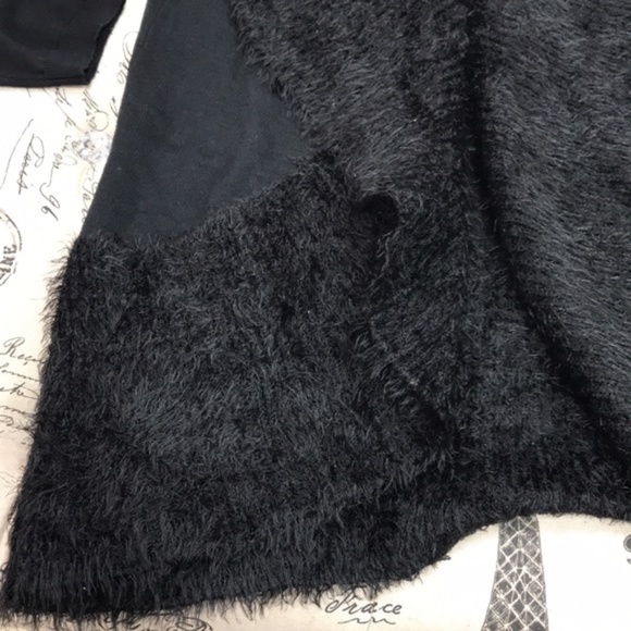 Karen Kane Eyelash-Collar Cocoon Cardigan - Picture 6 of 7